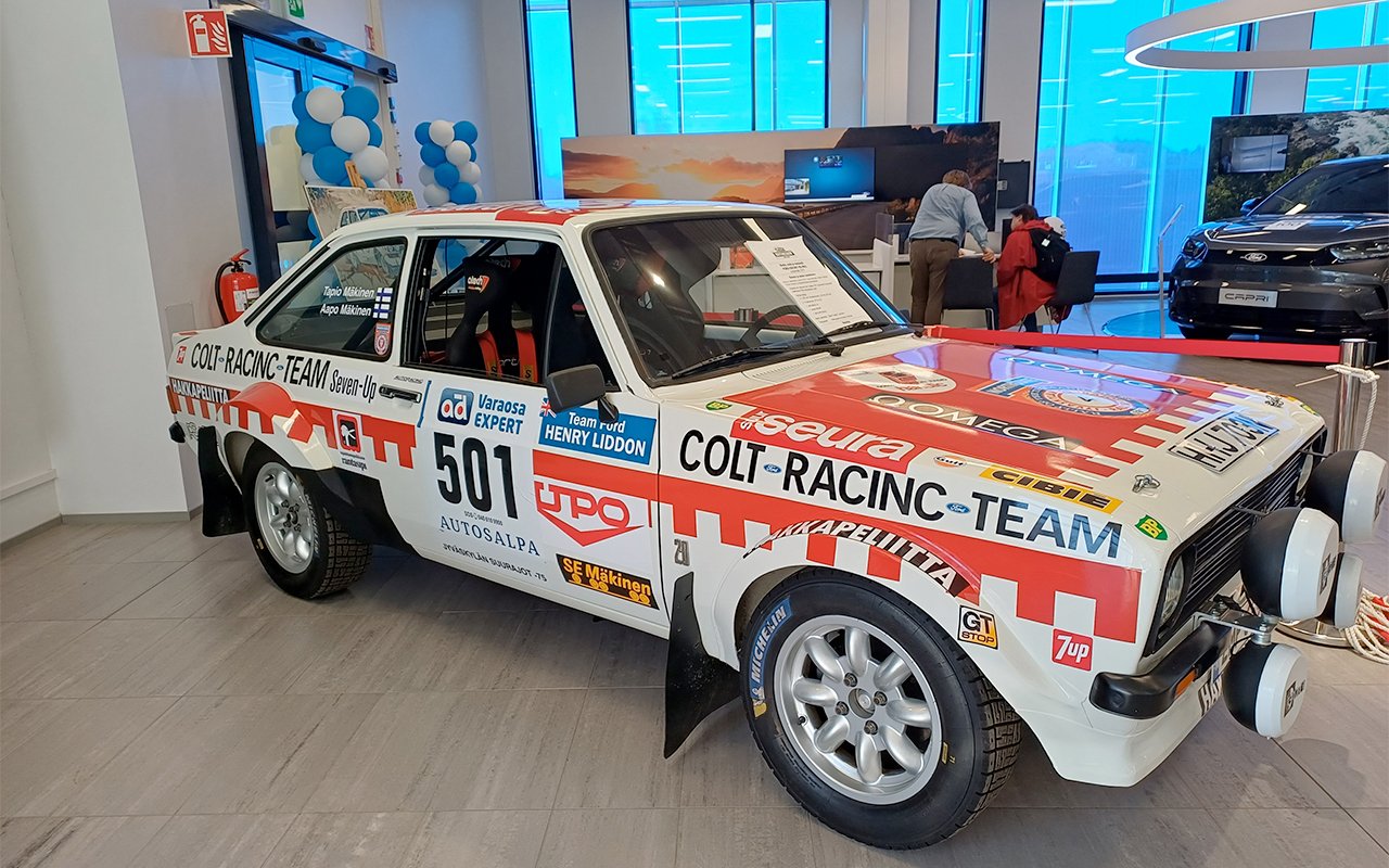 Ford_Escort_ralli_1280x800_blogi